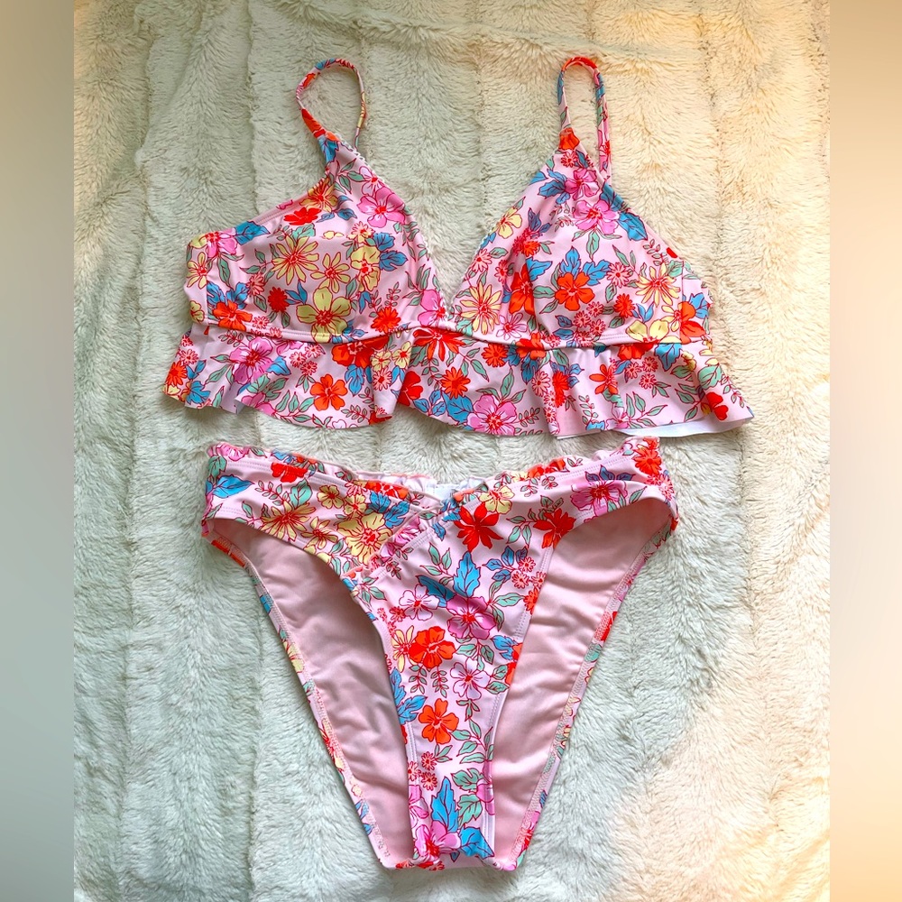 BNWT Pink Floral Midkini Bathing Suit